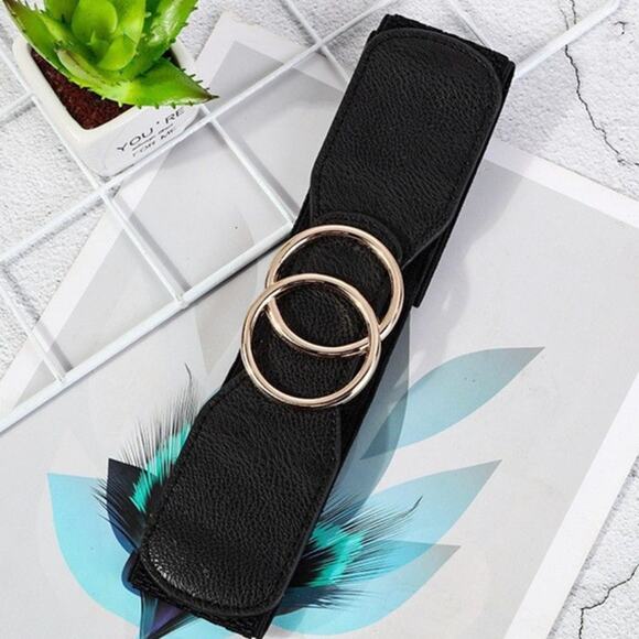 2/$30 Belt Classic Faux Leather Classic Black Interlocking Circles Metal - Picture 5 of 5